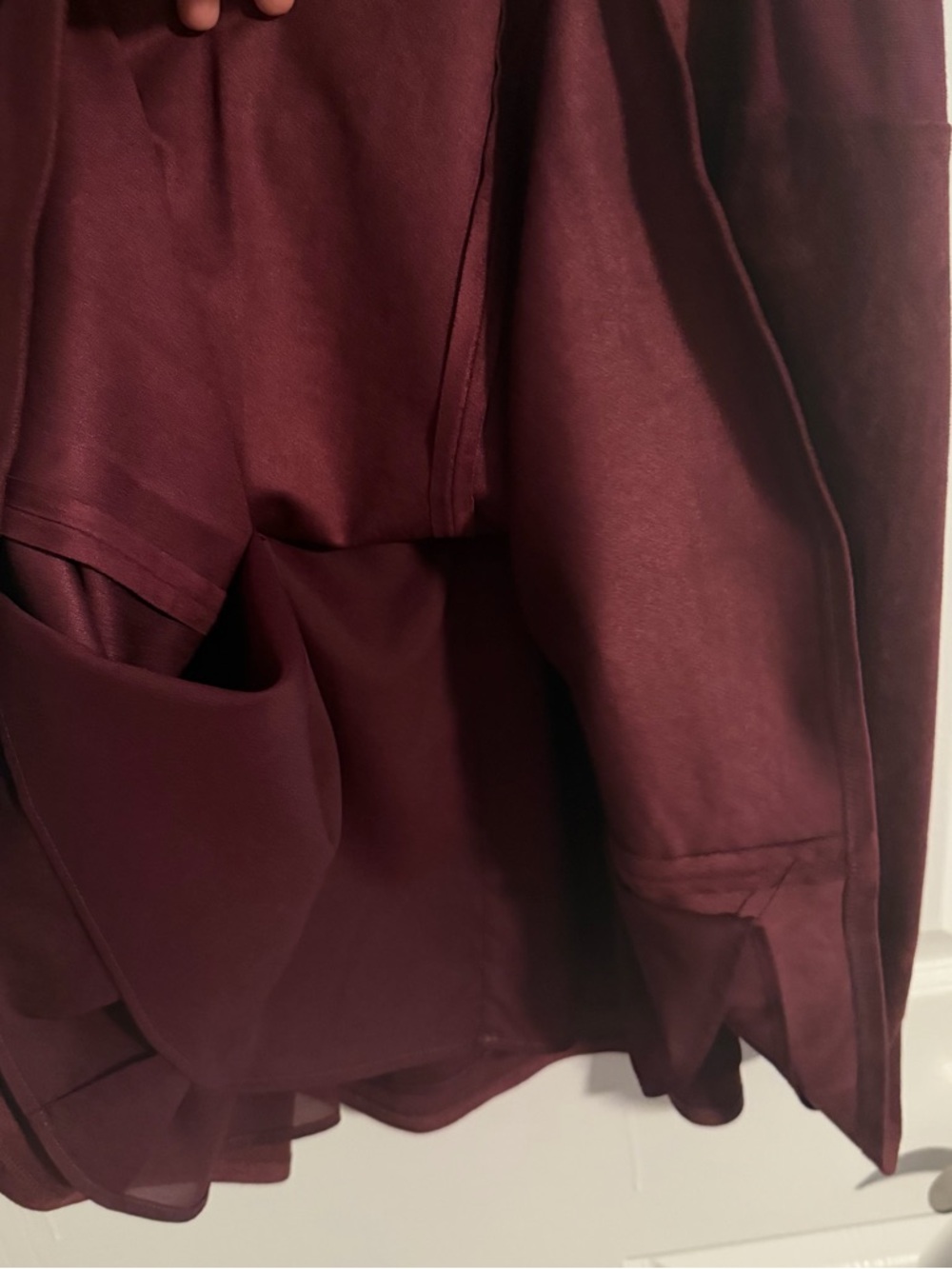 NWT BCBGMAXAZRIA Darra Short Sleeve Faux Suede A-Line Dress in Burgundy Size 12 - Picture 6 of 7